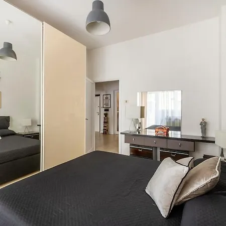 Lidia 68 Apartment