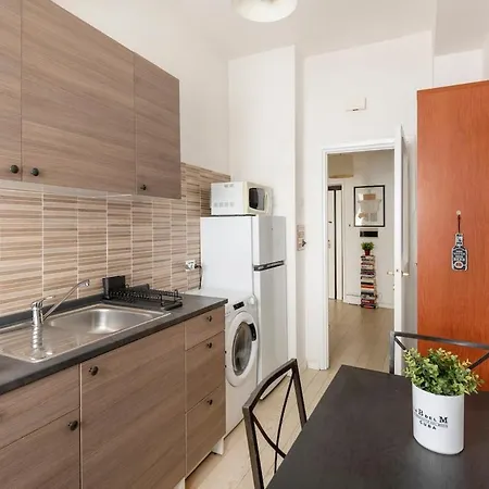 Lidia 68 Apartment *